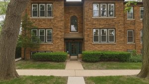 Riverside, IL condo exterior at 207 W Quincy St