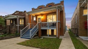 closing delays cicero homeowners house exterior before closing
