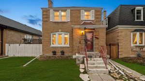 walkthrough issues berwyn cicero house exterior