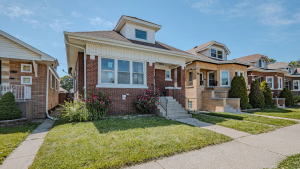 Buyer notice Berwyn Cicero home exterior with strong curb appeal