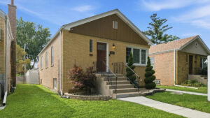 Big repairs Berwyn Cicero homeowners may consider before selling