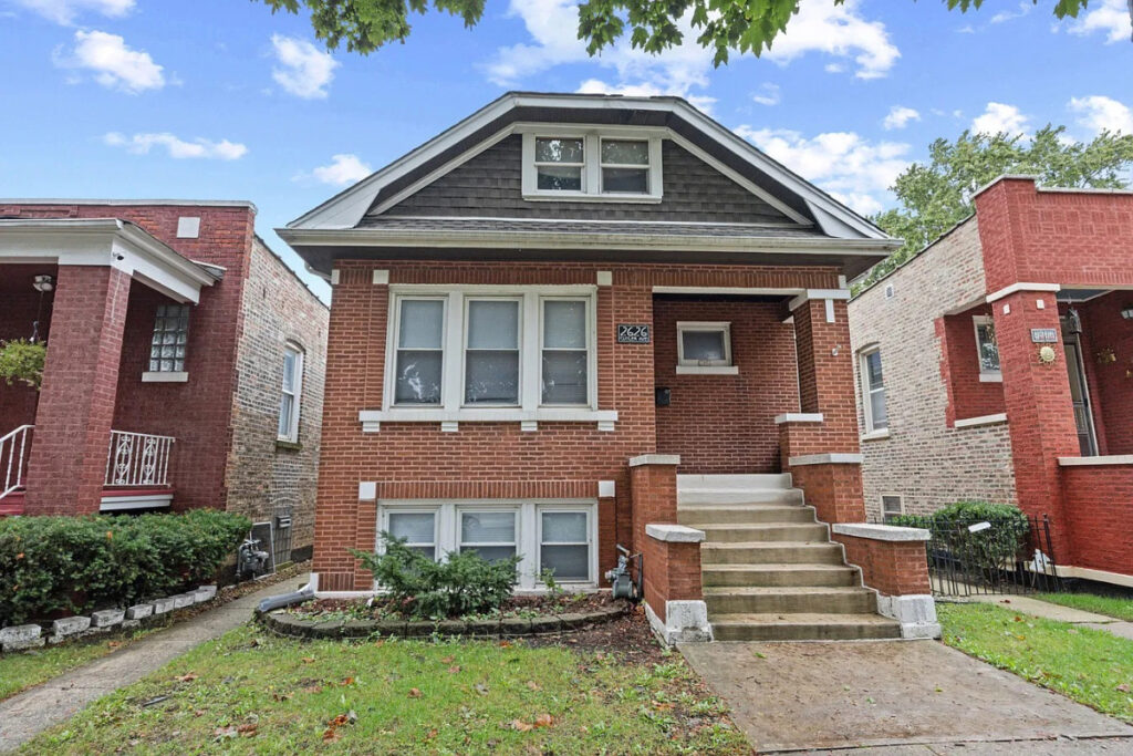Traditional Berwyn and Cicero home with outdoor maintenance and stairs.